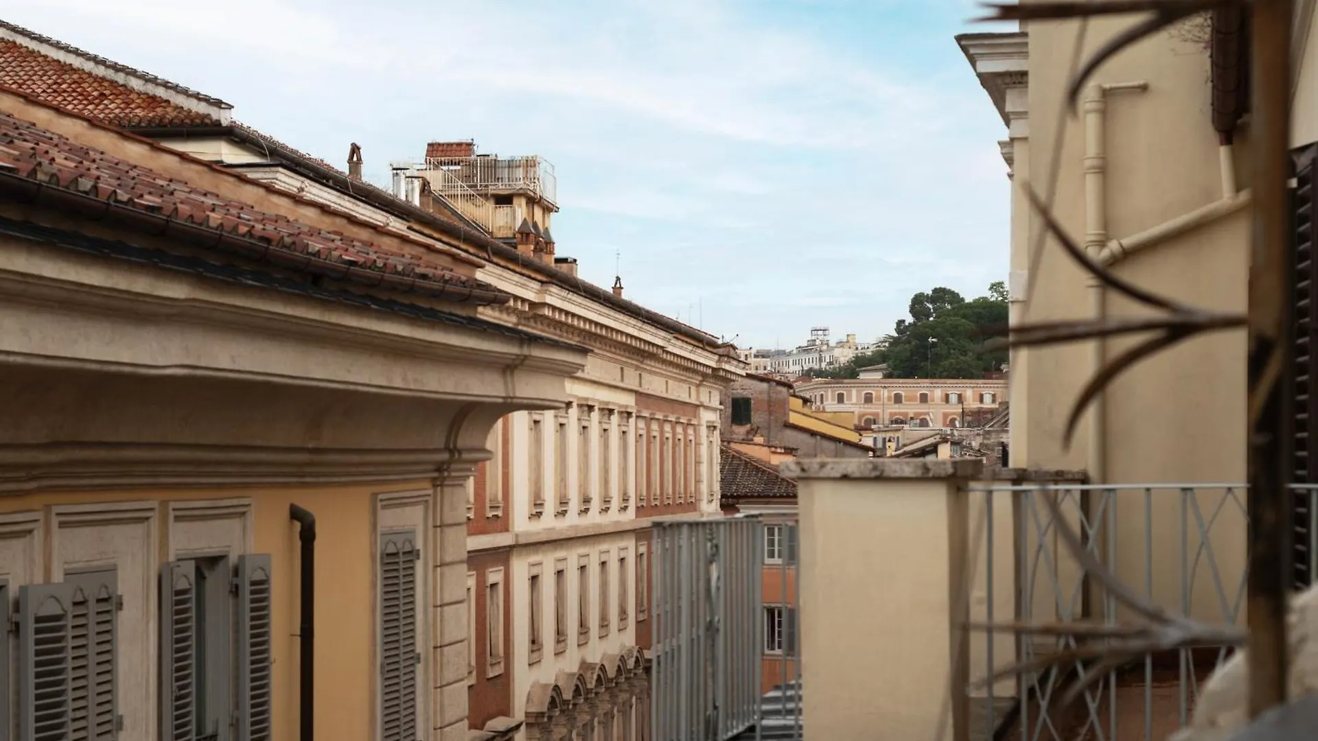 Ad Un Passo Da Piazza Di Pietra - Mini House Apartment Rome