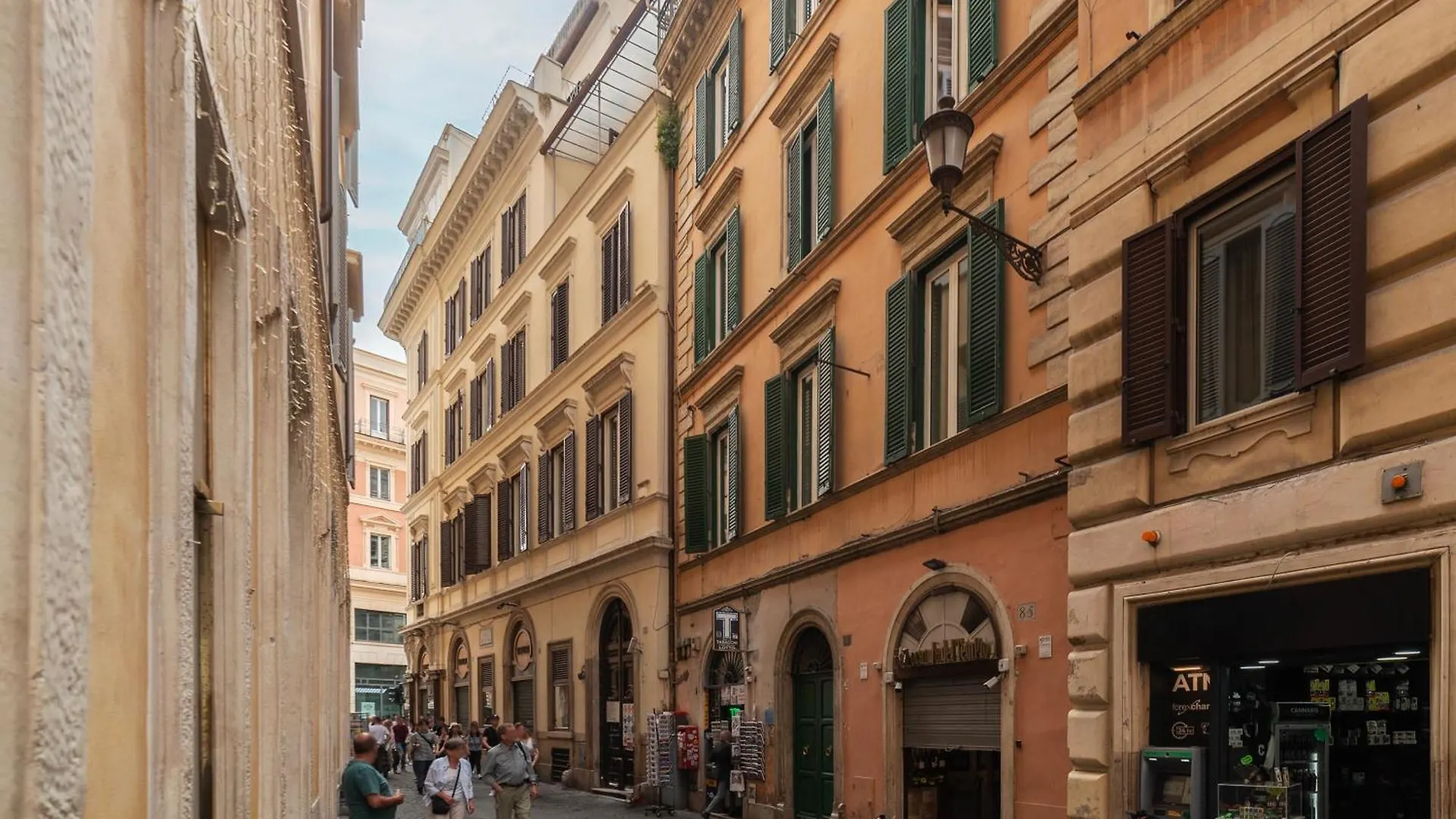 Ad Un Passo Da Piazza Di Pietra - Mini House Apartment Rome 0*,  Italy